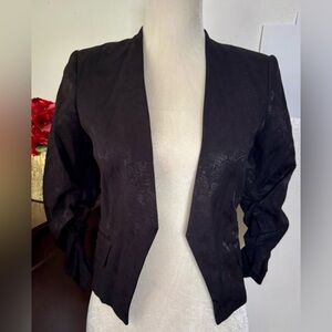 H&M Cropped Black Blazer Size 4
